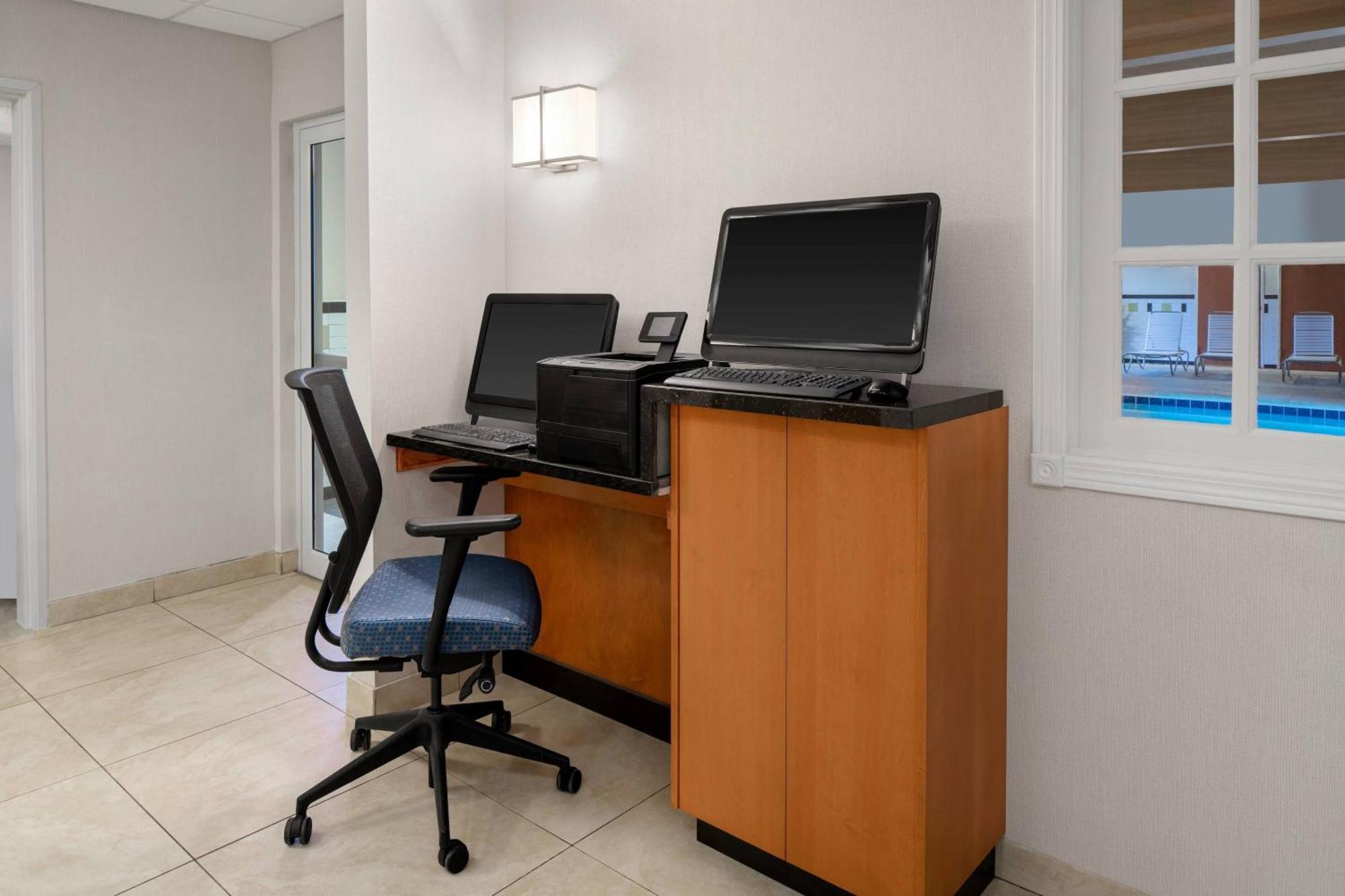 Fairfield Inn & Suites Denver Airport Bagian luar foto
