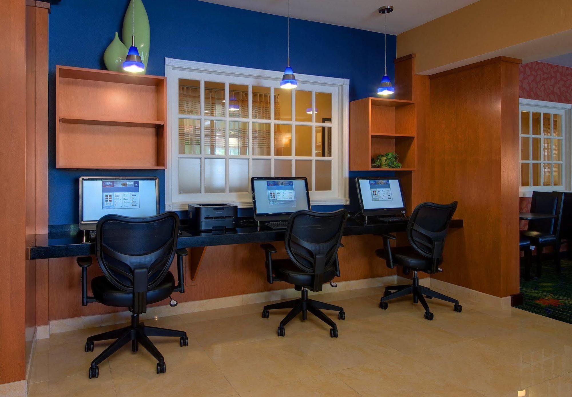 Fairfield Inn & Suites Denver Airport Bagian luar foto