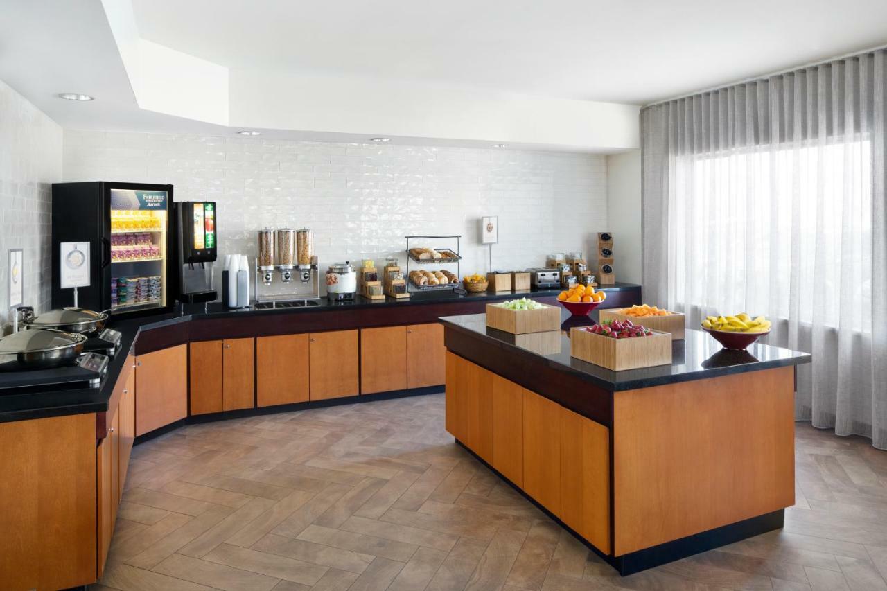 Fairfield Inn & Suites Denver Airport Bagian luar foto